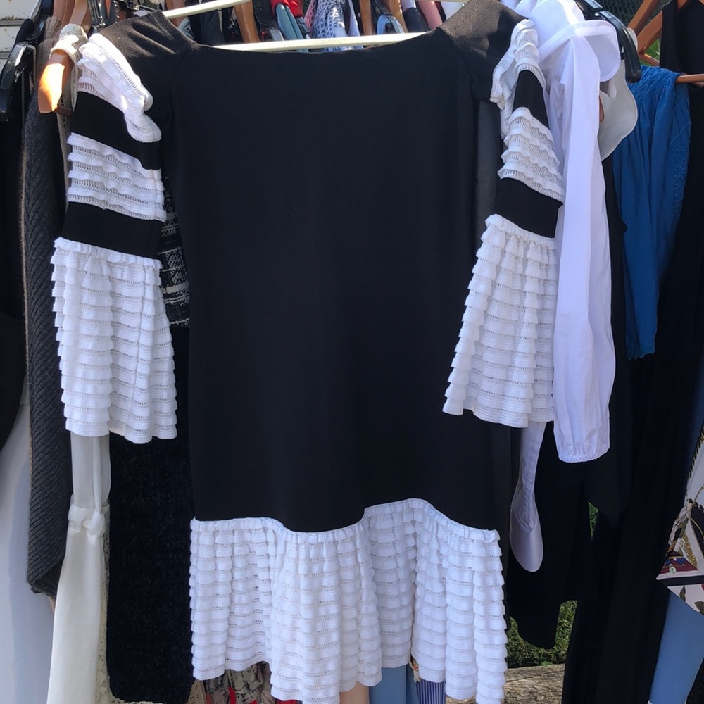 Alexis strapless black dress